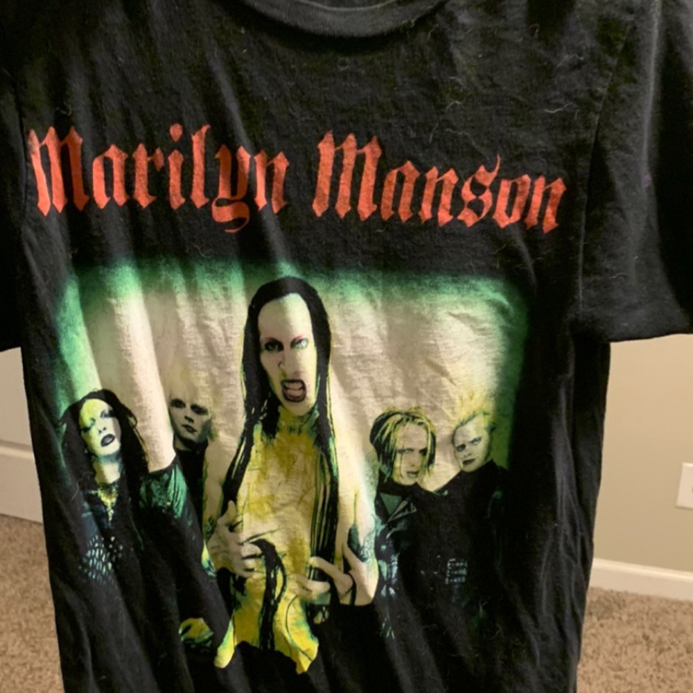 Marilyn Manson shirt